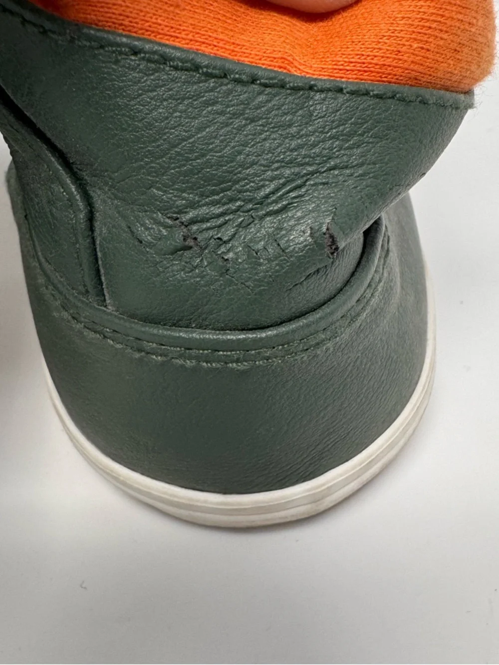 Aldo dress shoes size 13, green orange, sneaker, casual, modern‎